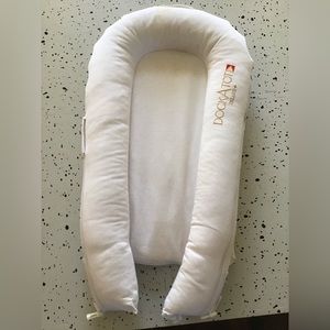 Dock-A-Tot baby snuggle